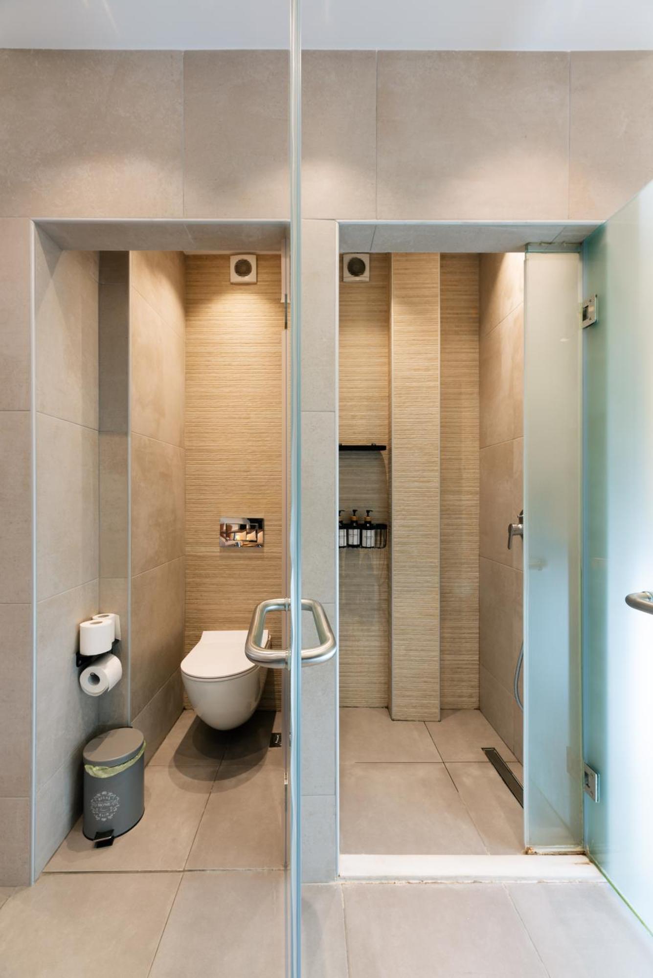 Modern Studio Apartment A Athens Luaran gambar